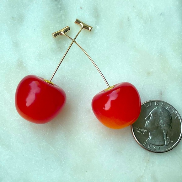 🍒 Urban Outfitters Cherry Season Dangle Earrings - Picture 8 of 8